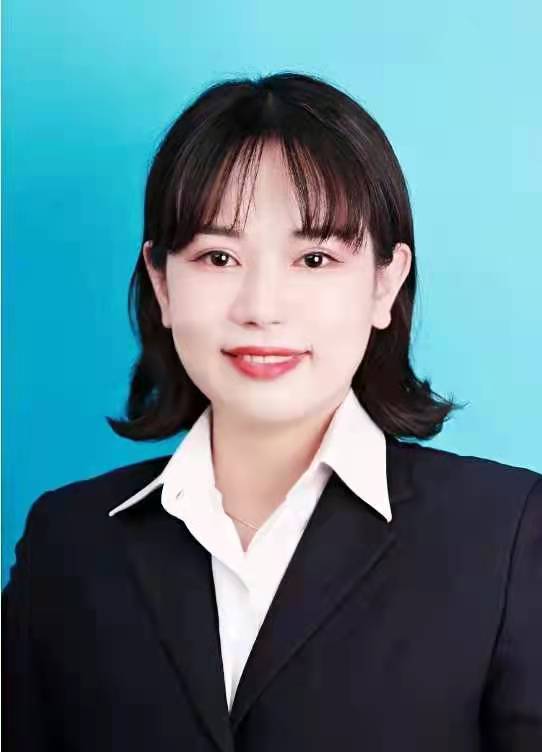 杨关俏护师产房.JPG